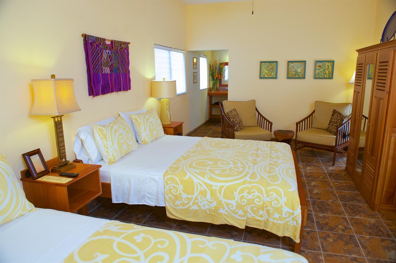 Bed and Breakfast Coral House Пунта-Горда Екстер'єр фото